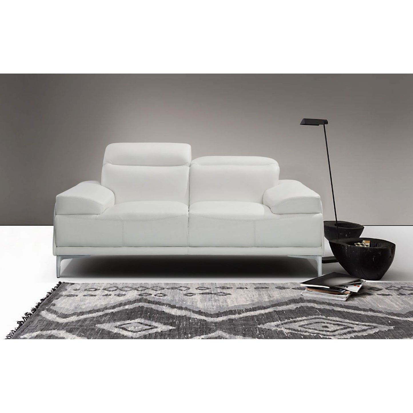 Nicolo Love Seat in White jnmfurniture Loveseats 18984-L